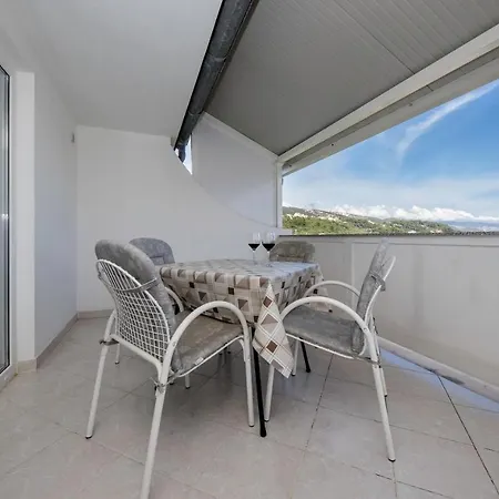 Biserka 3129 بيت ضيافة Palit