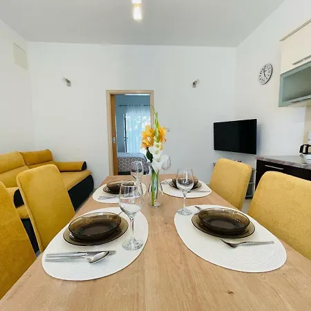 بيت ضيافة Biserka 3129 Palit