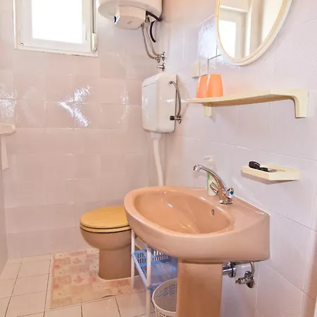 بيت ضيافة Biserka 3129 Palit