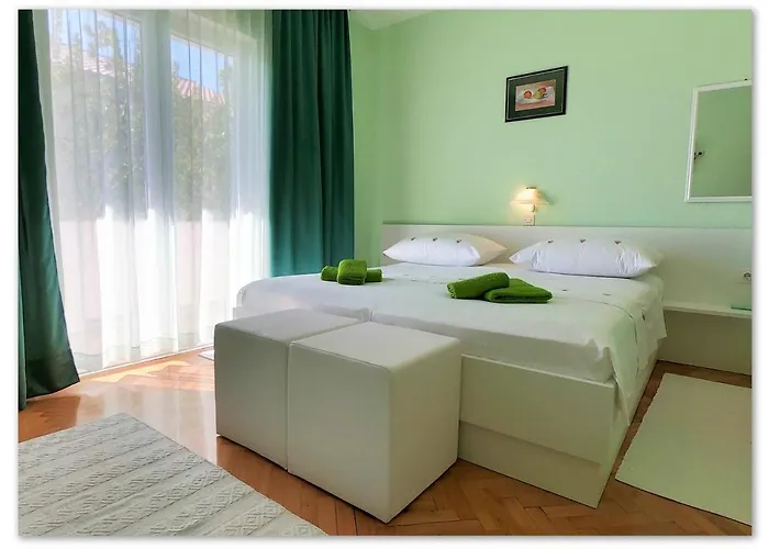 Biserka 3129 Πανσιόν Palit